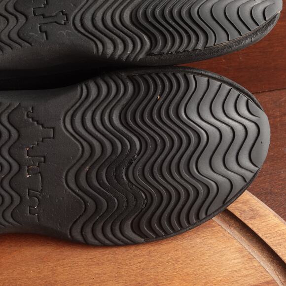 Vessi Black Athletic Shoes Everyday Shoes Size 8 - Picture 11 of 13